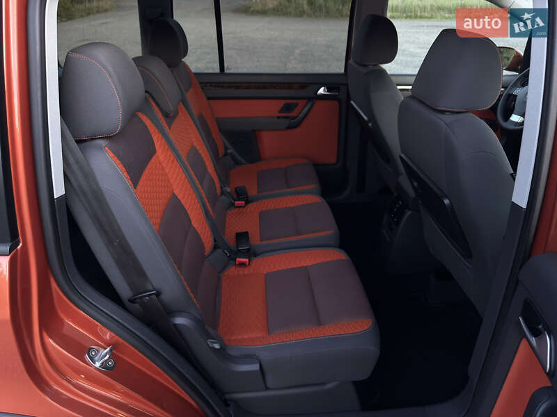 Volkswagen Touran 2009