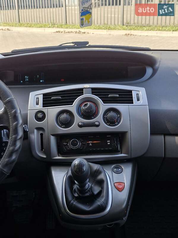 Renault Grand Scenic 2007