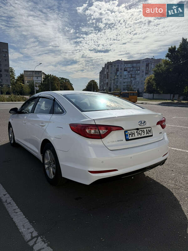Hyundai-14