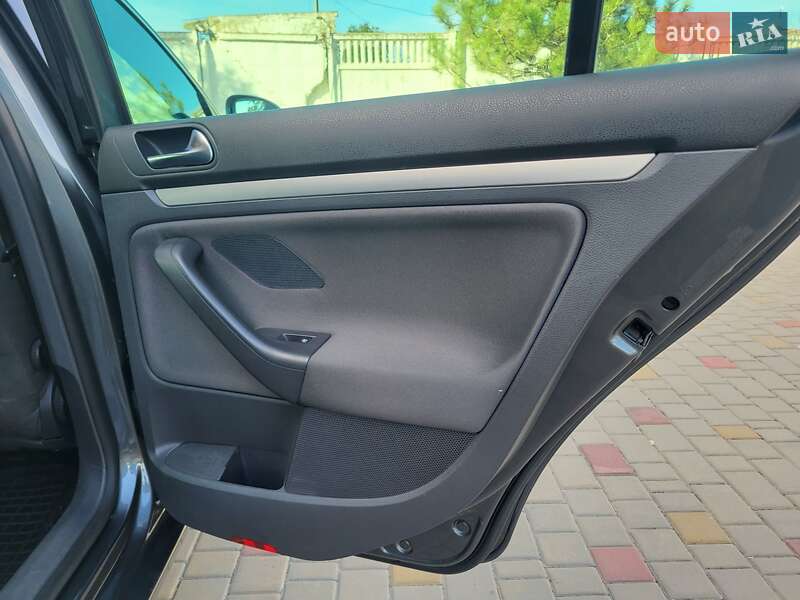 Volkswagen Golf 2009