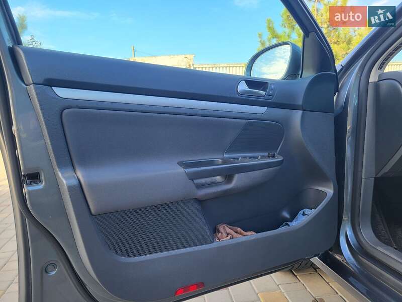 Volkswagen Golf 2009