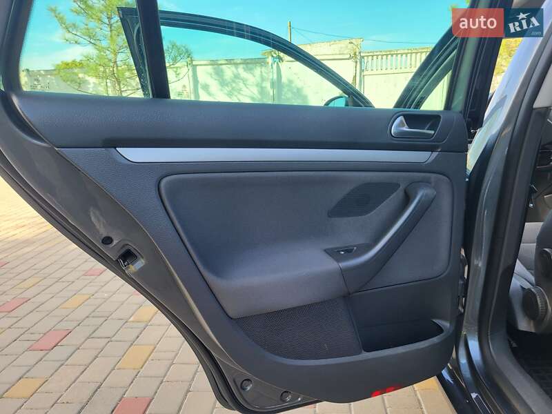 Volkswagen Golf 2009