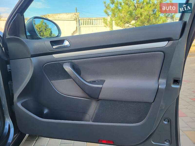 Volkswagen Golf 2009