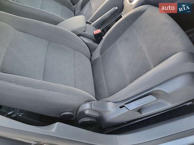 Volkswagen Golf 2009