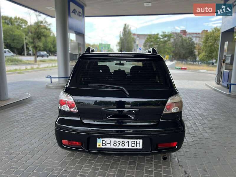 Mitsubishi Outlander 2007