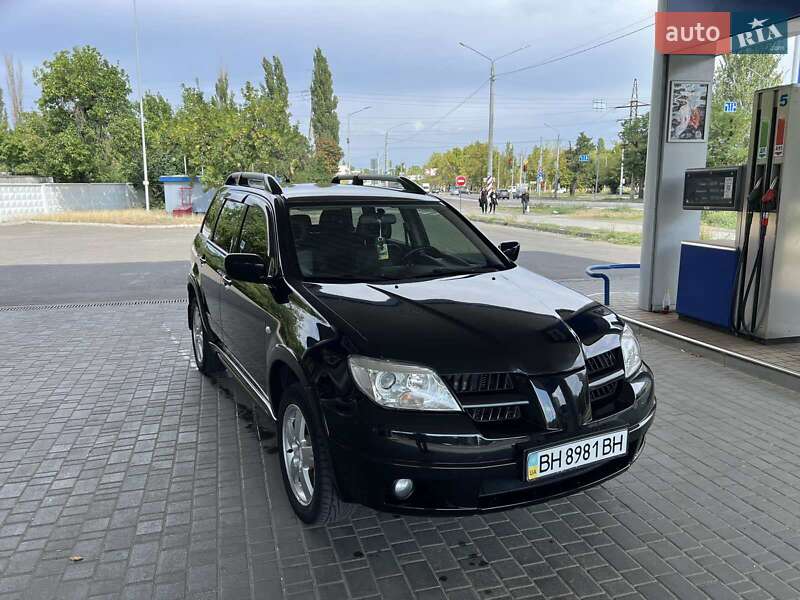 Mitsubishi Outlander 2007