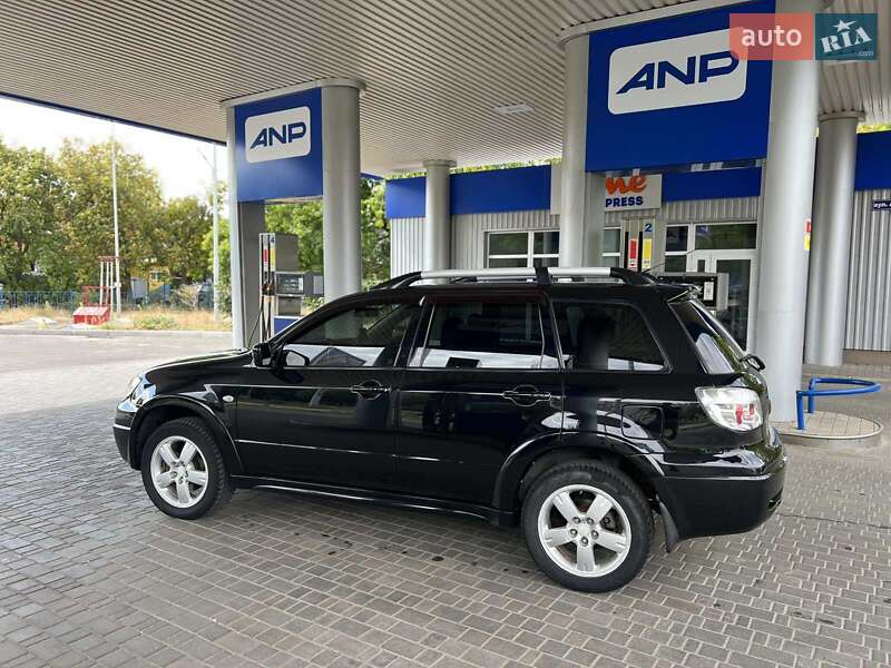 Mitsubishi Outlander 2007