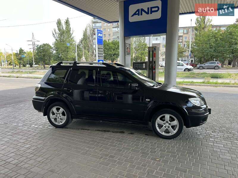 Mitsubishi Outlander 2007