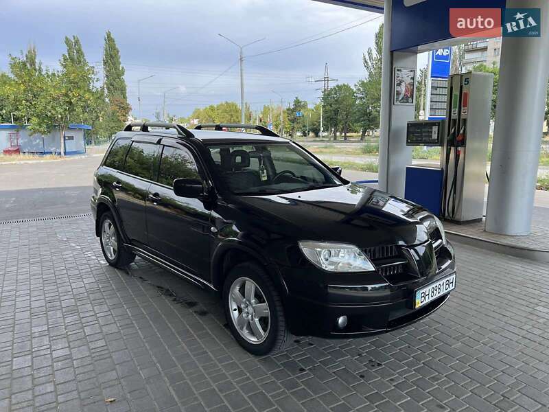 Mitsubishi Outlander 2007