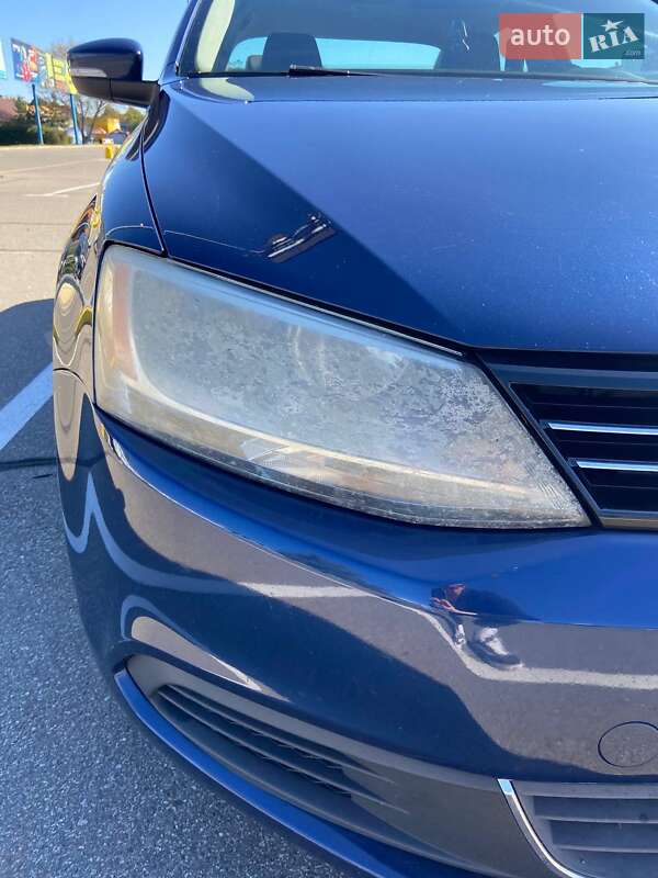 Volkswagen Jetta 2013