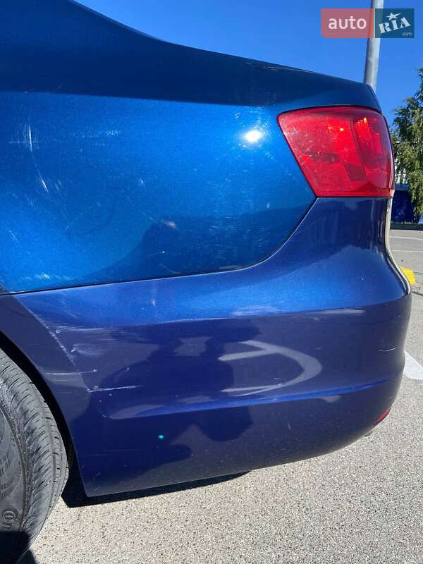 Volkswagen Jetta 2013