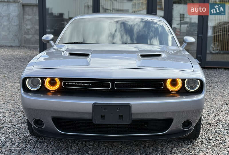 Dodge Challenger 2015