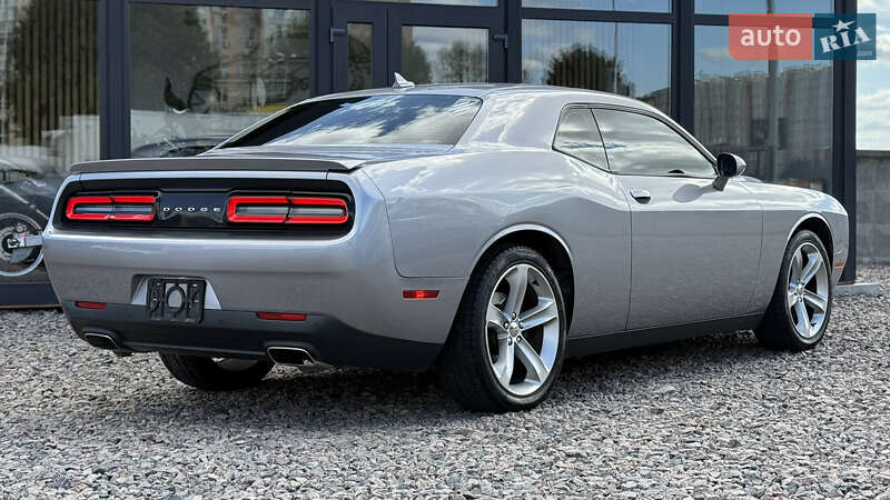 Dodge Challenger 2015