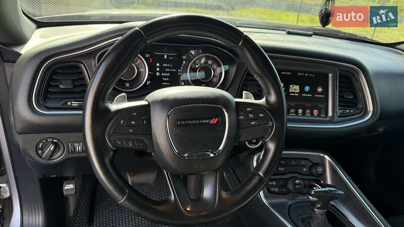 Dodge Challenger 2015