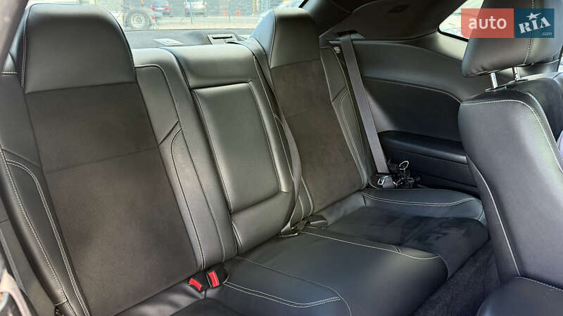 Dodge Challenger 2015