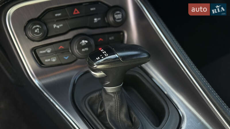 Dodge Challenger 2015