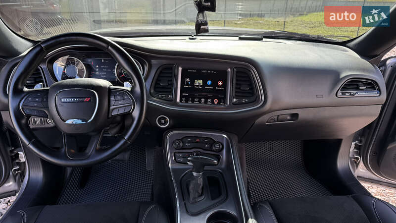 Dodge Challenger 2015