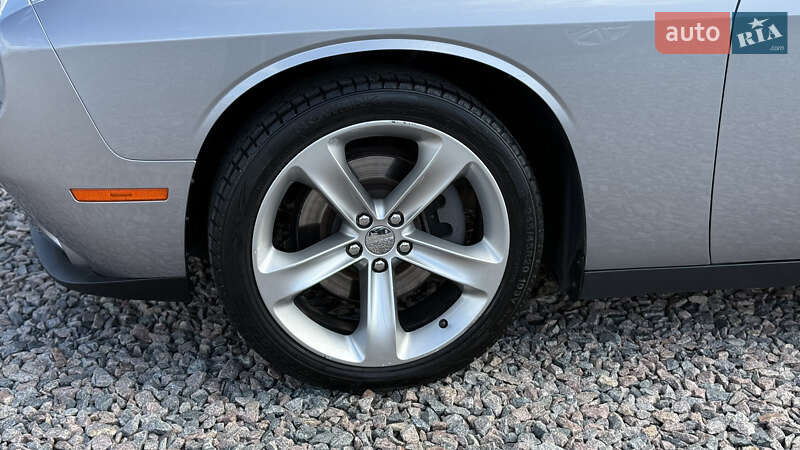 Dodge Challenger 2015