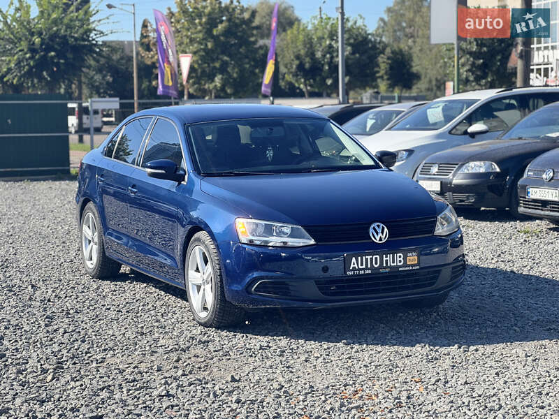 Volkswagen Jetta 2013