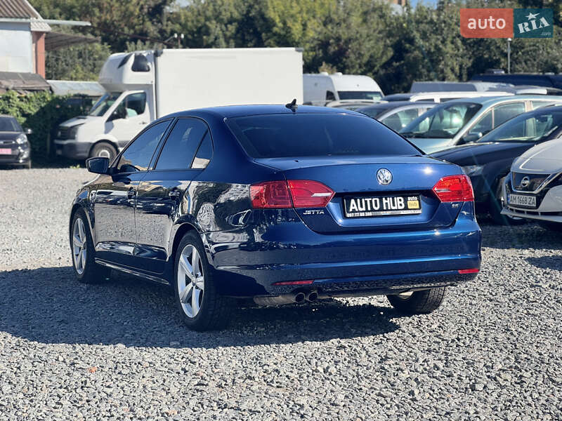 Volkswagen Jetta 2013