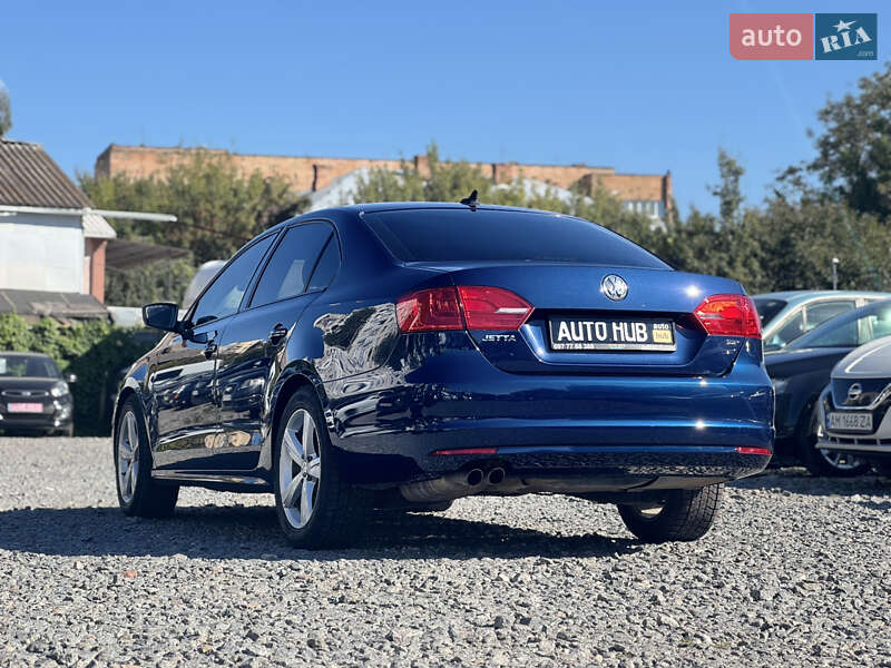 Volkswagen Jetta 2013