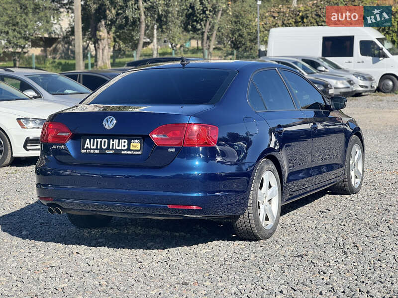 Volkswagen Jetta 2013