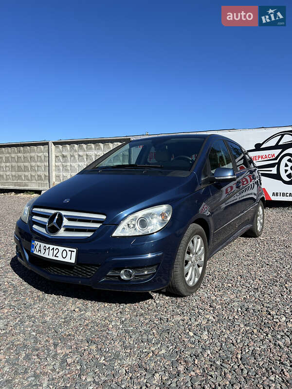 Mercedes-Benz B-Class 2010