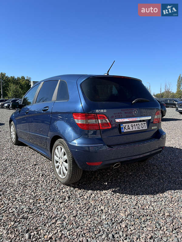 Mercedes-Benz B-Class 2010