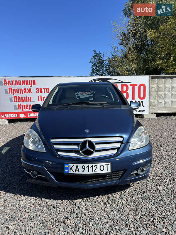 Mercedes-Benz B-Class 2010