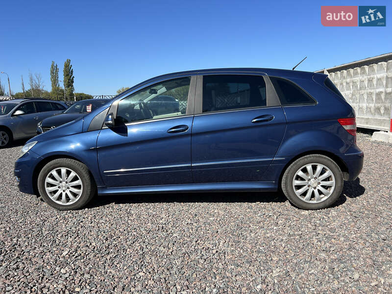 Mercedes-Benz B-Class 2010