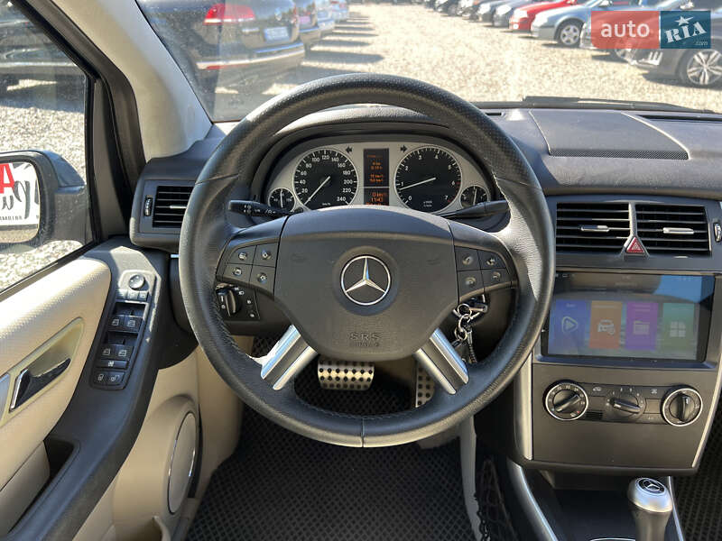 Mercedes-Benz B-Class 2010
