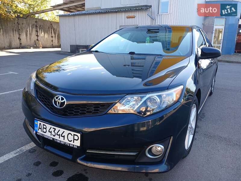 Toyota Camry 2014