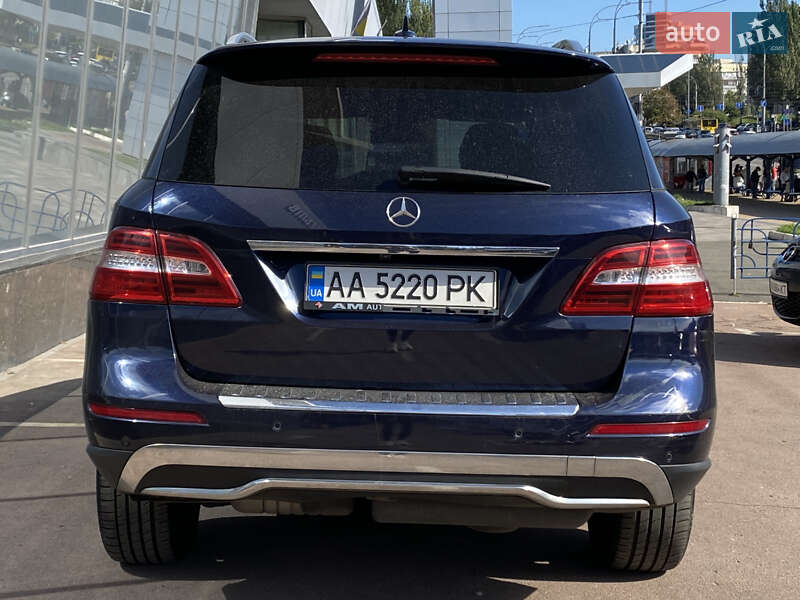 Mercedes-Benz M-Class 2013