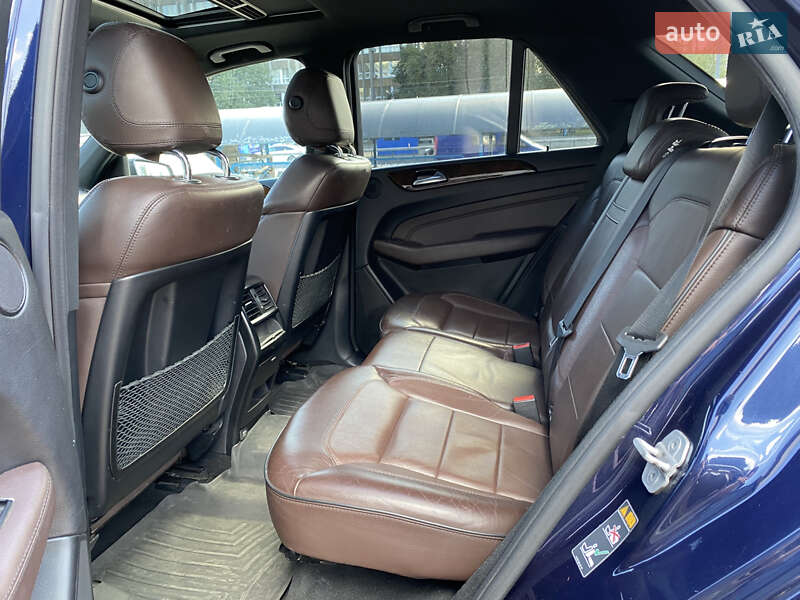 Mercedes-Benz M-Class 2013