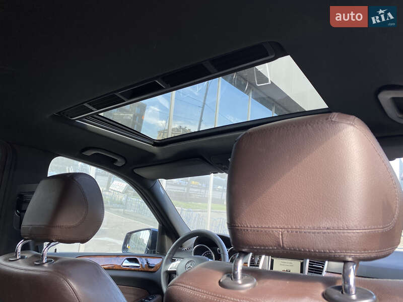 Mercedes-Benz M-Class 2013