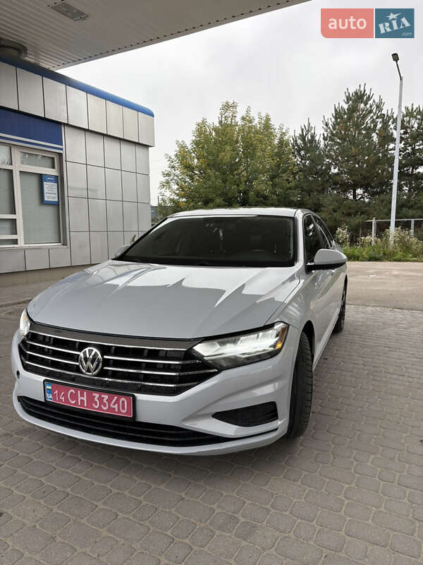 Volkswagen Jetta 2019