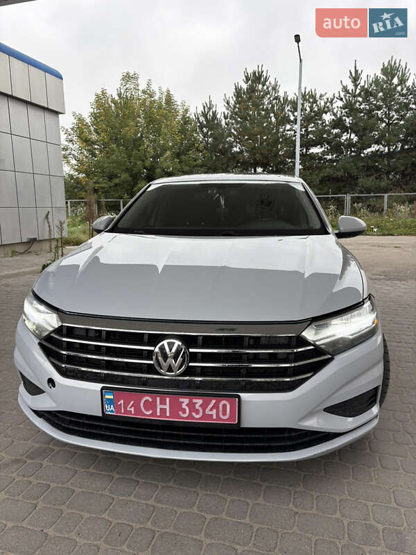 Volkswagen Jetta 2019