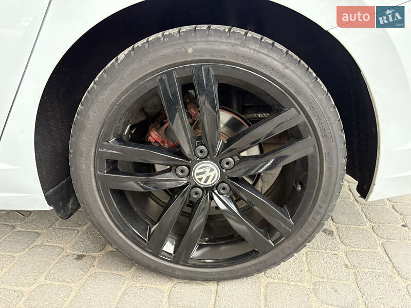 Volkswagen Jetta 2019