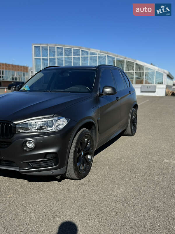 BMW-8