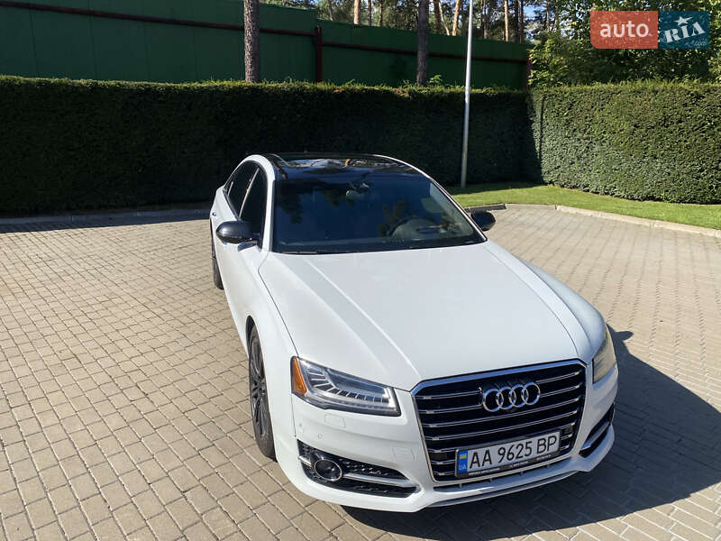 Audi A8 2015