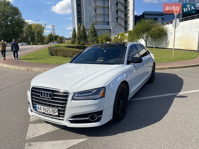 Audi A8 2015