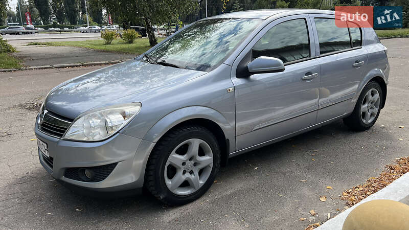 Opel Astra 2007