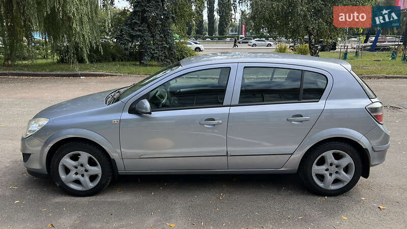 Opel Astra 2007