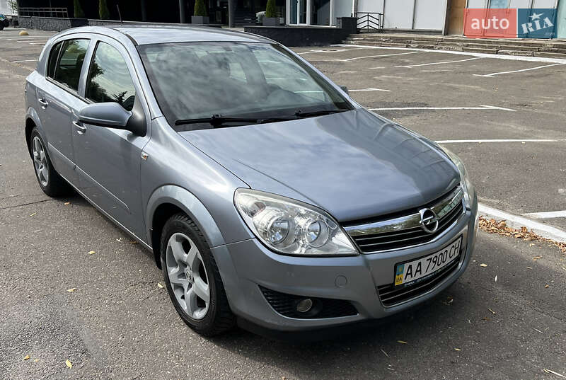 Opel Astra 2007