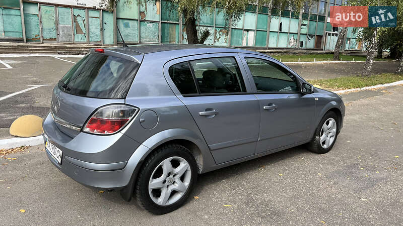 Opel Astra 2007