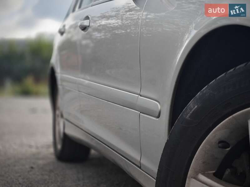 Mercedes-Benz C-Class 2007