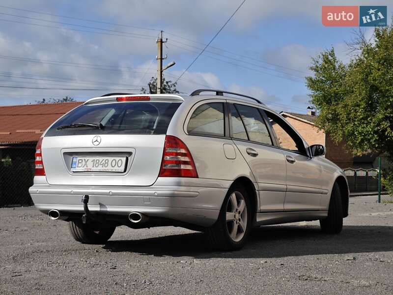 Mercedes-Benz C-Class 2007
