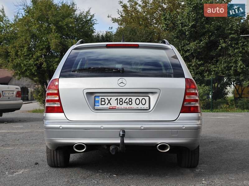 Mercedes-Benz C-Class 2007