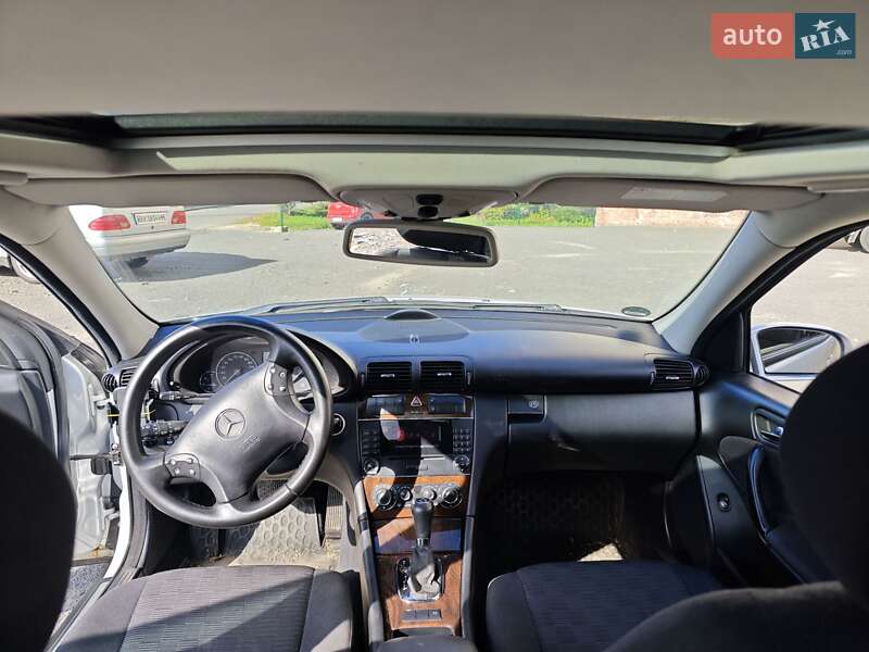 Mercedes-Benz C-Class 2007