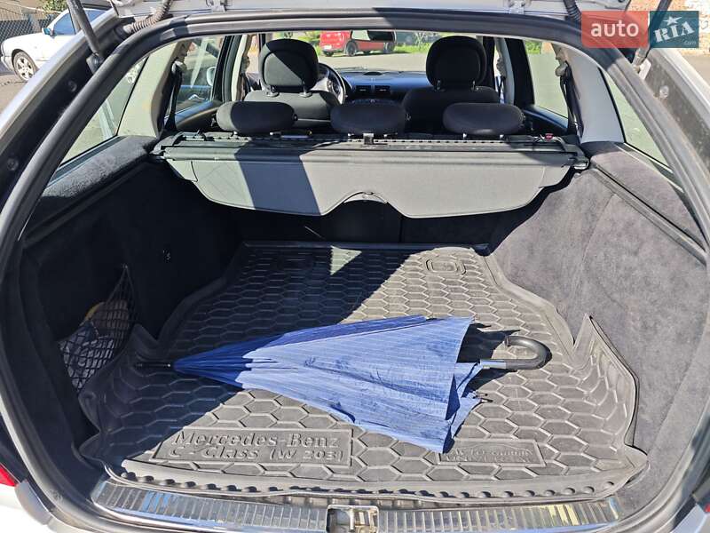 Mercedes-Benz C-Class 2007